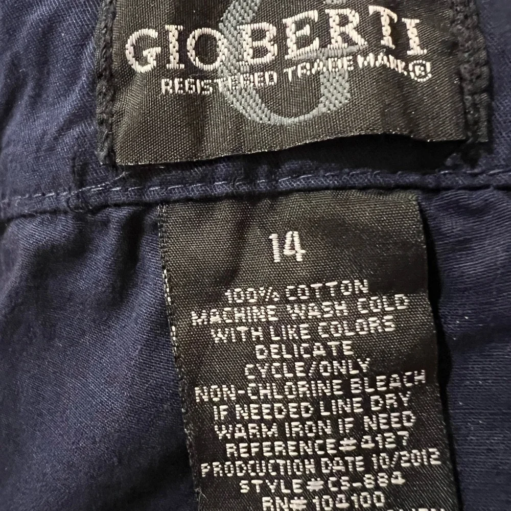 Boys Cargo Shorts - Picture 4 of 4